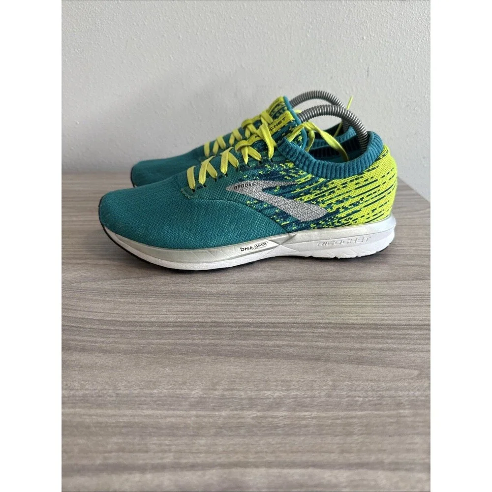 brooks ricochet